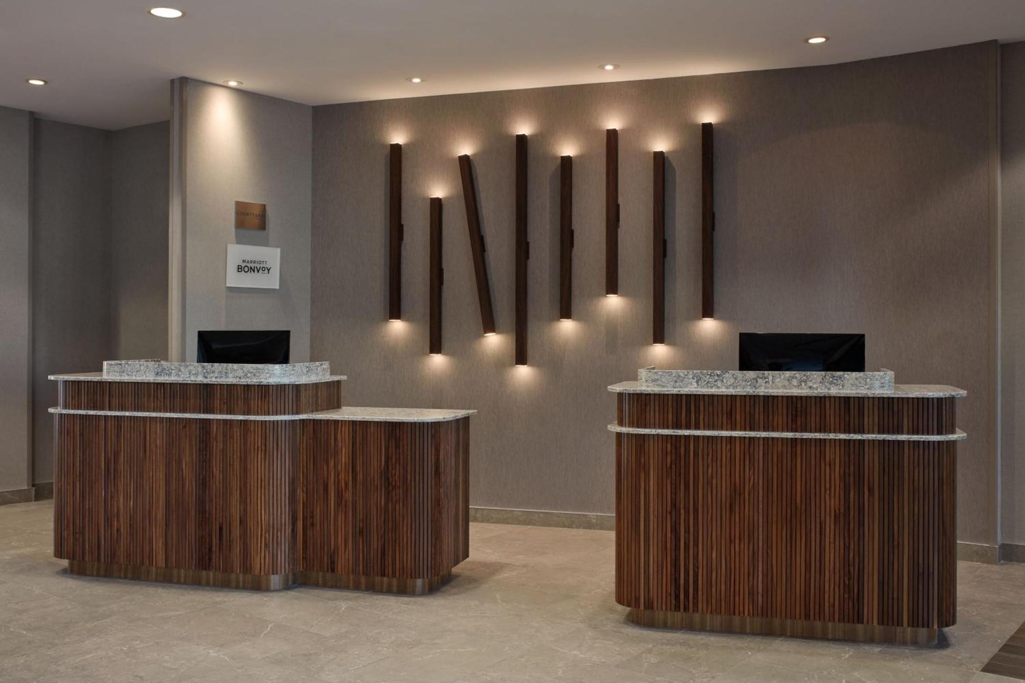Hotel Courtyard By Marriott Mississauga-Airport Corporate Centre West Zewnętrze zdjęcie